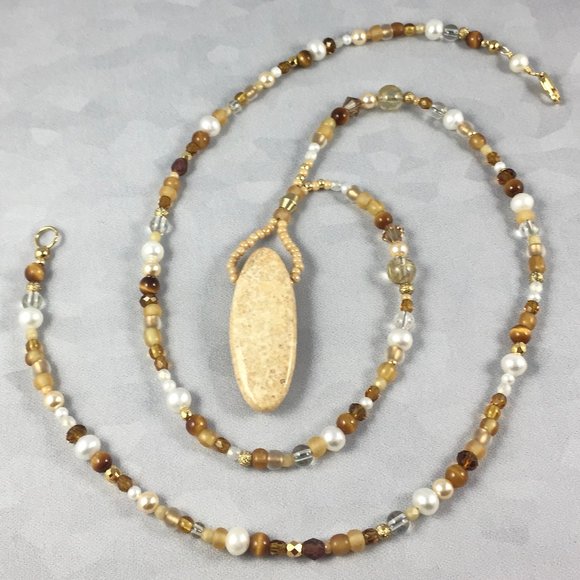 FOSSIL NECKLACE WITH FRESHWATER PEARLS, GEMSTONES, GOLD-PLATED BEADS - Picture 2 of 3